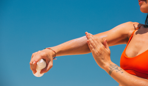 Only 1 in 4 Sunscreens Are Safe and Effective, Says EWG—But Experts Disagree