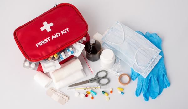 Basic First Aid Skills Everyone Should Know