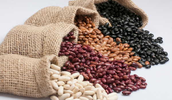 Black Beans vs. Kidney Beans: Which Is Better for Your Diet?