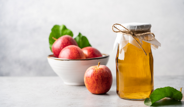 7 Benefits of Taking Apple Cider Vinegar Before Bed