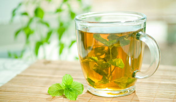Spearmint Tea: Benefits, Risks, and How to Enjoy It