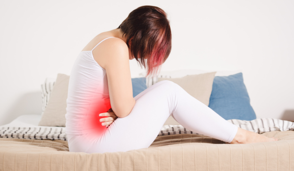 Gastroenteritis first aid: how to manage stomach flu symptoms safely