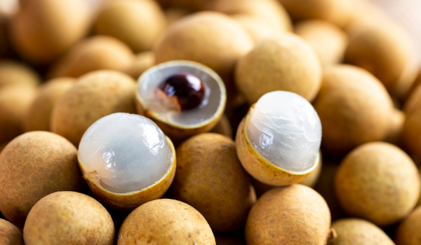 Longan Fruit:  4 Health Benefits You Should Know
