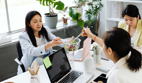 How Office Culture Shapes Lunch Choices