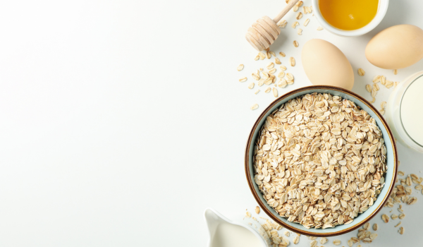 The Best Time to Eat Oatmeal for Digestion, Weight Loss, and Blood Sugar Control