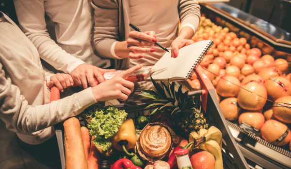 Top 10 Riskiest Foods Linked to Food Poisoning in 2024