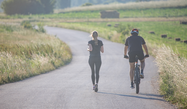 Cycling vs. Running: Which Cardio Workout Is Better for Heart, Joint, and Muscle Health?