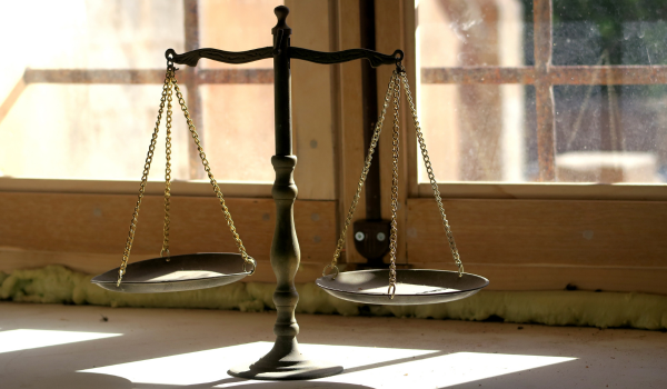 Living with Hashimoto's Disease: Coping Strategies for a Balanced Life