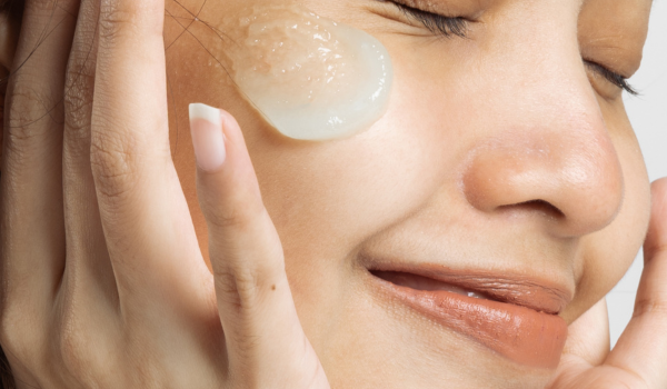 The Ultimate Guide to Layering Skincare Products Correctly