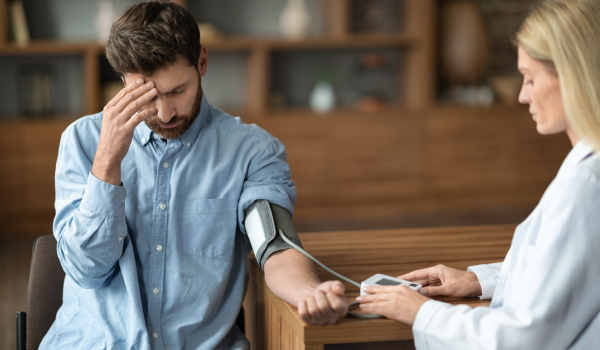 How to Recognize and Manage Early Signs of Hypertension (High Blood Pressure)