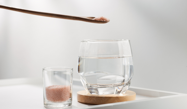 How To Use a Saltwater Gargle To Treat a Sore Throat