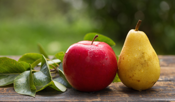 Apples vs. Pears: Which Is Best for Managing Blood Sugar?