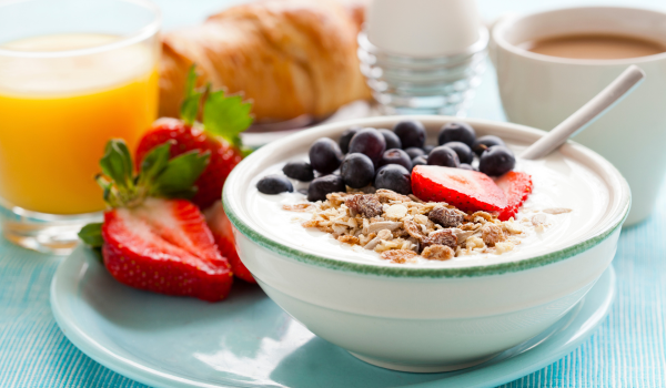 Healthy Breakfast Habits That Help Reduce Morning Fatigue