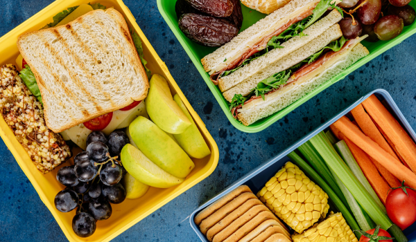 Healthy Eating at Work: Quick Tips for Preparing Lunch Fast