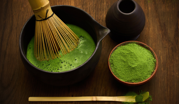 Are Powdered Superfoods (Matcha, Spirulina, Cacao…) Worth the Money?