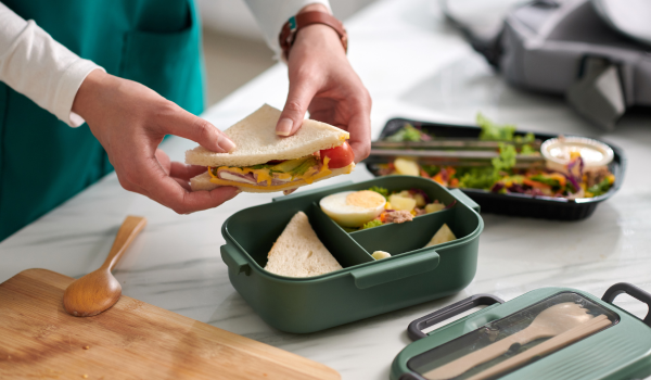 Packing Nutritious Lunches for School and Work Without Extra Cost