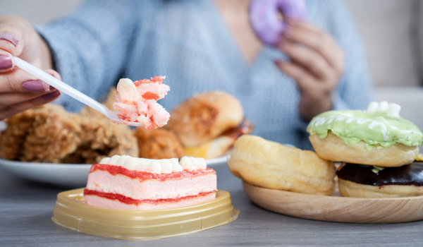 How Small Eating Habits Shape Daily Health Over Time