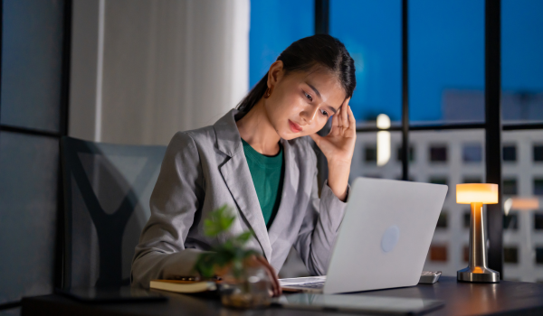 How Late Work Hours Reshape Dinner Patterns