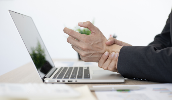 Understanding Wrist Pain: Causes, Prevention, and Recovery Strategies