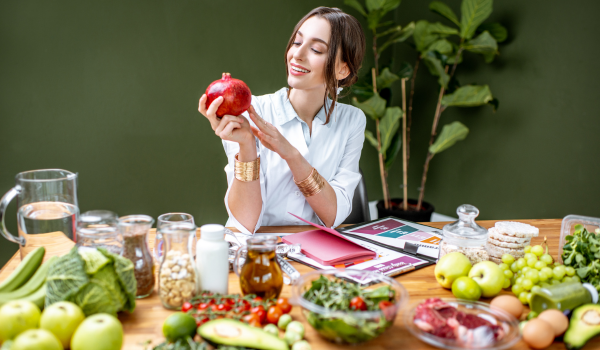 5 Dietitian-Approved Tips For Effective Weight Management