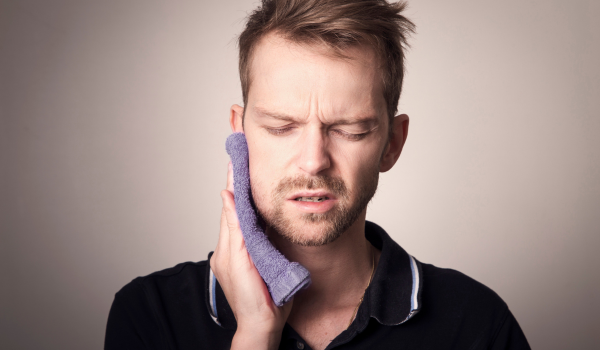 How You Can Afford Emergency Wisdom Tooth Removal