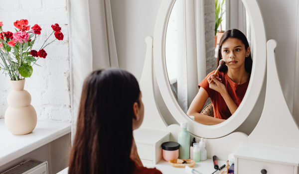 Does Makeup Harm Your Skin? What Science Says About Long-Term Use