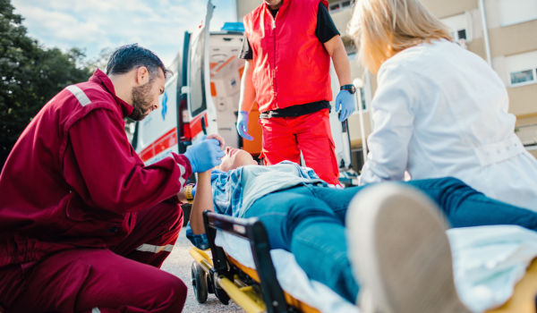 What’s the Difference Between a Stroke and a Heart Attack?