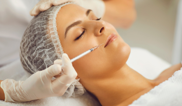 Salicylic Acid: A Versatile Skincare Ingredient for Clearer, Healthier Skin