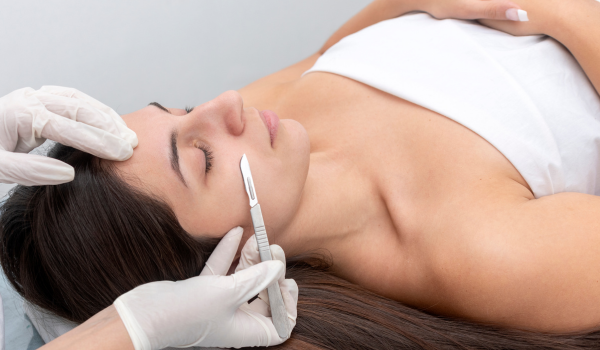 What You Should Know About Dermaplaning For Healthier Skin
