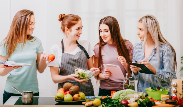 Clean Eating vs Balanced Eating: What’s the Difference?