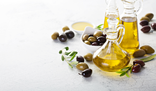 What Happens to Your Blood Pressure and Inflammation When You Add Olive Oil to Your Diet