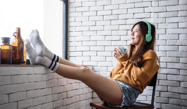 Weekend Self-Care Routine for Women: From Skincare to What You Wear