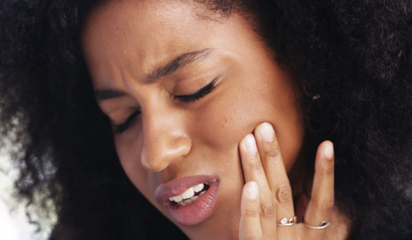 Gingivitis vs. Periodontitis: What’s the Difference?